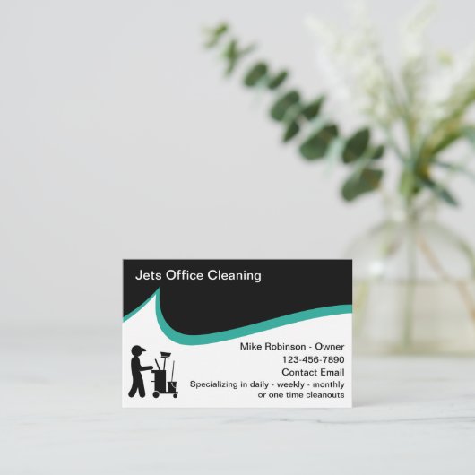 Carte De Visite Services De Nettoyage De Bureau Et Services De Ges (Debout devant)