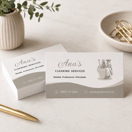 Carte De Visite Services de nettoyage de maison beige