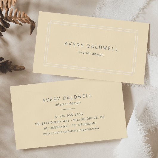 Carte de visite simple jaune beurre neutre AVERY