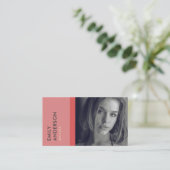 CARTE DE VISITE SIMPLE ROSE ROUGE MODERNE IDENTITÉ PHOTO PERSONNEL (Debout devant)