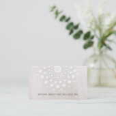 Carte De Visite Simple White Mandala Beauté et Spa de jour (Debout devant)
