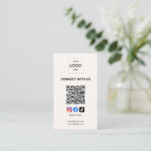 Carte De Visite Social Media QR Code Logo moderne Beige (Debout devant)