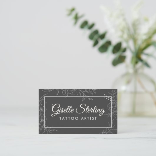 Carte De Visite Tatouage Artiste Moody Charcoal Grey Floral Modern (Debout devant)