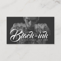 Tattoo studio photo noir script blanc calligraphie