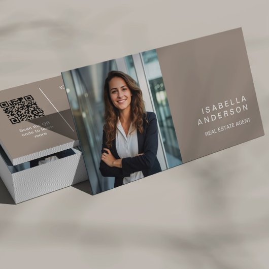Carte De Visite Taupe Moderne Immobilier Professionnel Photo QR