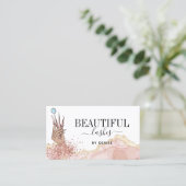 Carte De Visite technicienne de fouille moderne femme à la main sc (Debout devant)