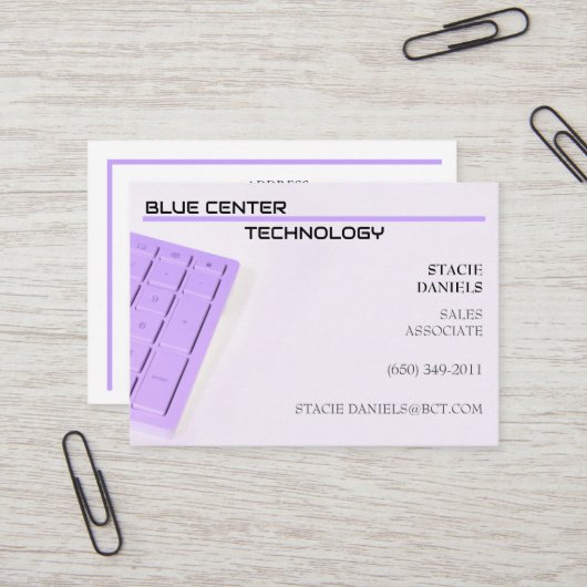 Carte De Visite Technologie de l'information à clavier violet (Devant/Arrière en situation)