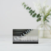 Carte De Visite Tuning de piano et réparation de musique instructe (Debout devant)