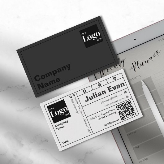 Carte De Visite Typographie moderne en gras Code QR noir et blanc