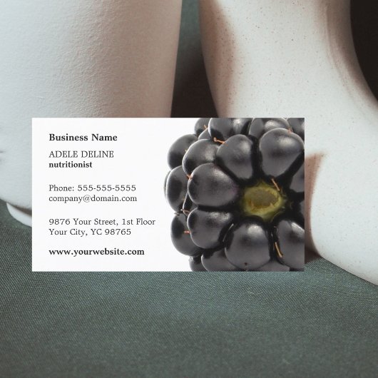 Carte De Visite Unique nutritionniste moderne de fruits noirs