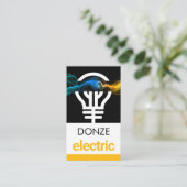 Carte De Visite Vague Électrique Éclairant l'Ampoule (Debout devant)