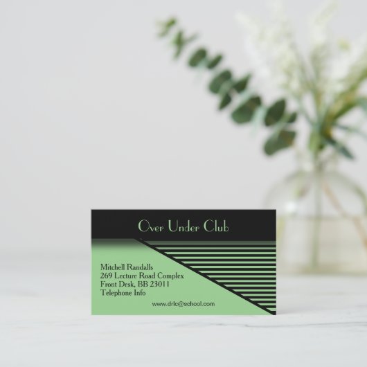 Carte de visite vert moderne (Debout devant)