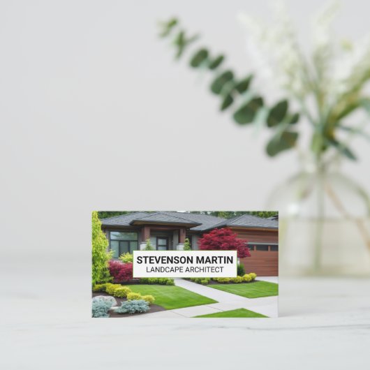 Carte De Visite Well Manicured Landscape | Front Yard Residential (Debout devant)