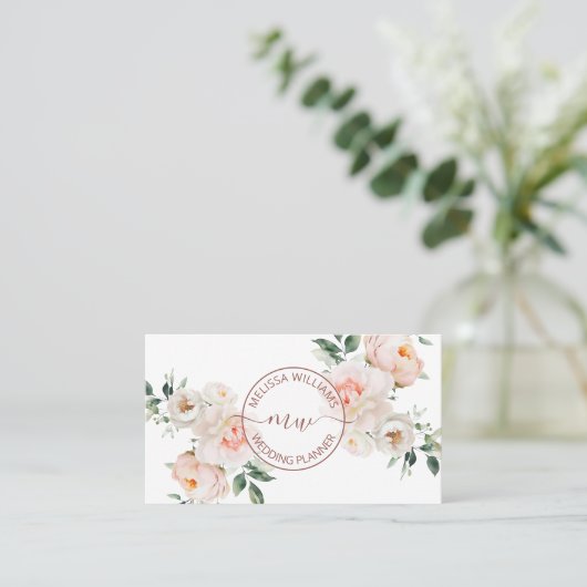 Carte De Visite White Blush Flowers Logo Initials (Debout devant)