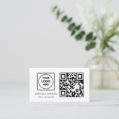 Carte De Visite White QR Code | Modern Minimal Custom Contact  (Debout devant)