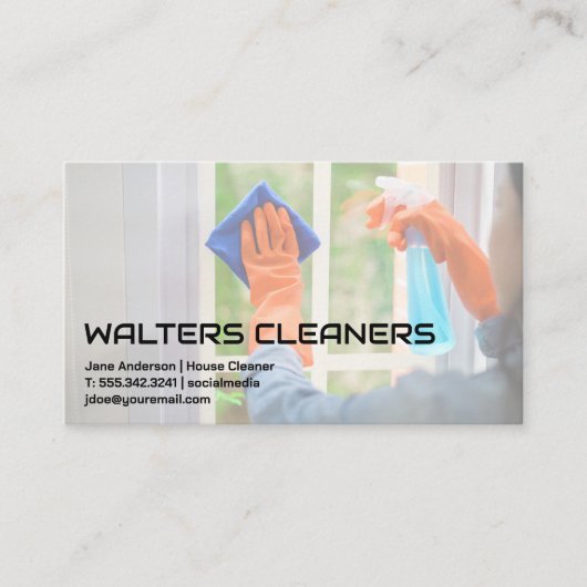 Carte De Visite Woman Cleaning Window (Devant)