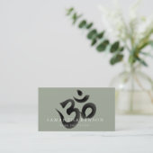 Carte De Visite Yoga noir et blanc élégant de logo de l'OM (Debout devant)