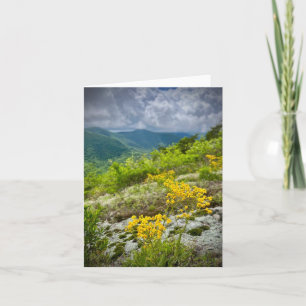 Carte de voeux avec scène de montagne