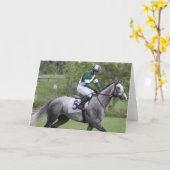 Carte de voeux Cheval de course gris applaudi (Fleur jaune)