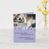 Carte de voeux d'anniversaire de chiot de corgi de (Fleur jaune)