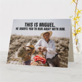 CARTE DE VOEUX D'ANNIVERSAIRE GÉANTE D'UN MÉXICAIN (Fleur jaune)