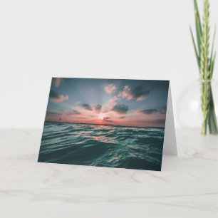 Carte de voeux de blanc de coucher du soleil