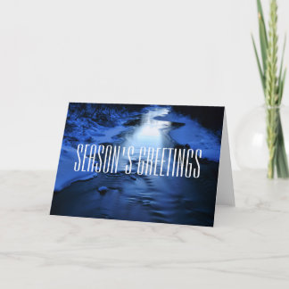 Carte de vœux de saison de rivière d'hiver glacé