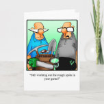 Carte de voeux d'Humour de golf<br><div class="desc">Profitez de diffuser le rire à la gloire d'anniversaire avec cette carte de voeux hilarante d'anniversaire heureux de l'artiste Bill Abbott; envoyez des rires avec vos meilleurs voeux pour un joyeux anniversaire. Le dessin de Bill Abbott "Spectickles", la bande dessinée de la communauté internationale, est également apparu dans Hallmark U.K.,...</div>