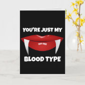 CARTE DE VOEUX DRÔLE DE VAMPIRE ROMANTIQUE (Fleur jaune)