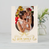 Carte De Vœux En Aluminium Beige Buon Natale Simple Moderne Coquette Bow Phot (Debout devant)