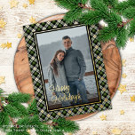 Carte De Vœux En Aluminium Bois de bison chic personnalisé Motif plaqué or<br><div class="desc">Contemporain classique saison de Noël vert, blanc, noir et doré feuille coloré Buffalo bûcheron plaid motif tartan. Avec l'option de customiser ou de personnaliser avec une photo et (limité) le texte de votre choix. Avec place pour customiser ou personnaliser le texte sur le devant, le nom de famille (ou les...</div>