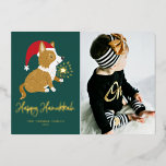 Carte De Vœux En Aluminium Cute Père Noël Corgi Photo Green Happy Hanoukka<br><div class="desc">Heureux Hanoukka ! Envoyez vos salutations festives avec cette carte à plat photo Hanoukka personnalisable en feuille d'or. Il présente un adorable corgi portant un chapeau de Père Noël. Personnalisez en ajoutant une photo, des noms, l'année et d'autres détails. Cette jolie carte à plat Hanoukka en corgi est disponible dans...</div>