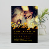 Carte De Vœux En Aluminium Élégant monogramme fleuri or (Debout devant)