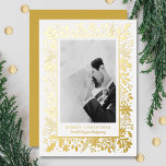 Carte De Vœux En Aluminium Fleurs d'hiver Photo de Noël<br><div class="desc">Une belle bordure de fleur d'hiver en feuille réelle met en valeur votre photo préférée sur ces cartes de voeux de vacances. Joyeux Noël et vos noms sur le fond dans votre choix d'argent,  or ou or rose feuille réelle. Sélectionnez Haute Définition pour obtenir la meilleure qualité de photo.</div>