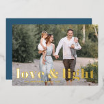 Carte De Vœux En Aluminium Love and Light Bold Typographie Hanoukka Photo<br><div class="desc">Amour et Lumière ! Envoyez vos souhaits à votre famille et à vos amis avec cette carte Hanoukka personnalisable en feuille d'or. Il présente une typographie audacieuse. Personnalisez en ajoutant des noms et une photo. Cette feuille d'or Happy Hanoukka carte est disponible sur d'autres cartons.</div>