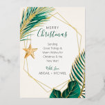 Carte De Vœux En Aluminium Noël Tropical de Plage Vert Élégant et Or<br><div class="desc">La carte de Noël de Nautical Boutique Co. au motif élégant de feuilles vertes et dorées à l'eau présente une verdure tropicale verte et dorée à l'aquarelle et est rehaussée d'un joli coquillage peint à l'aquarelle. Le texte est une écriture manuscrite fantaisiste associée à une typographie bloc moderne. Le vert,...</div>