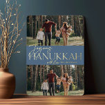 Carte De Vœux En Aluminium Salutation festive | Joyous Hanoukka Two Photo<br><div class="desc">Notre design festif et élégant de carte Hanoukka est la façon parfaite de montrer deux de vos photos de famille préférées. Design caractéristiques "Joyous Hanoukka" dans la typographie brillante feuille d'or et écriture manuscrite,  avec votre nom de famille. Les cartes retournent à un motif étoilé blanc.</div>