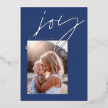 Carte De Vœux En Aluminium script minimal moderne joie 1 photo bleu élégant<br><div class="desc">Script minimal moderne royal blue joy 1 carte de vacances photo. Design élégant en or,  argent et or rose.</div>