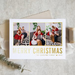 Carte De Vœux En Aluminium Typographie classique Collage photo Joyeux Noël<br><div class="desc">Joyeux Noël! Envoyez vos souhaits chaleureux cette saison avec cette carte de collage photo de Noël personnalisable. Il est doté d'une typographie simple. Personnalisez en ajoutant trois photos,  noms,  année et autres détails. Cette carte de Noël en feuille d'or moderne est disponible en d'autres couleurs et en carton.</div>