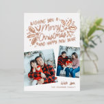 Carte De Vœux En Aluminium Vintage Holly Tilted Snapshot 2 Photo Noël<br><div class="desc">Ce carte photo de vacances festif et chic présente 2 photos avec scènes inclinées avec notre feuillage d'hiver dessiné à la main avec une typographie rouge arrière - plan et de style sucré dans la brillante VÉRITABLE FOIL (couleur de votre choix). Le dos est accompagné d'un motif saint assorti pour...</div>