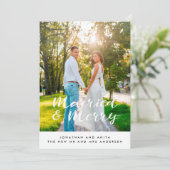 Carte de vœux photo de vacances pour jeunes mariés (Debout devant)