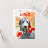 Carte de vœux plate Saint-Valentin Irish Wolfhound (Devant/Arrière en situation)