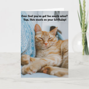 Carte de voeux pour l'anniversaire du chat couché 