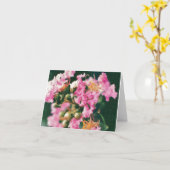 Carte de voeux rose du Myrte de crêpe (Fleur jaune)