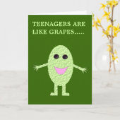 Carte de voeux verte heureuse d'adolescents de (Fleur jaune)