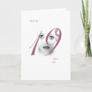 Carte de voeux violet pour les filles de 19 ans.