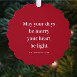 Carte Décorative Citation de Noël Que Vos Jours Soient Joyeux Coeur<br><div class="desc">**Présentez nos "Souhaits de Noël" Ornement en papier de Noël : Un délice festif** Ajoutez une touche de chaleur et de joie de vivre à vos décorations avec notre ornement en papier de Noël "Souhaits de coeur". Ce magnifique ornement est orné d'une citation pleine de charme, "Que vos jours soient...</div>