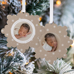 Carte Décorative Flocons de neige élégants beige premier Noël de bé