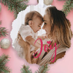 Carte Décorative Premier Noël bébé photo nom moderne<br><div class="desc">Scénario moderne de joie rose moderne et carte de décoration pour les arbres de vacances avec nouveau Noël bébé avec maman,  papa,  et la famille.</div>