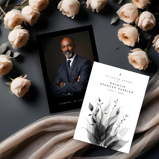 Carte Delicate Black & White Overlapping Leaves & Flower